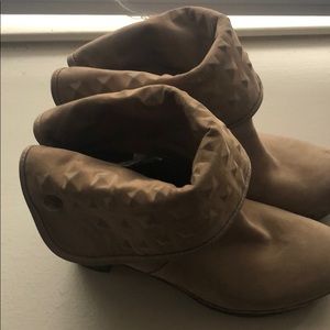 UGG boots size 9